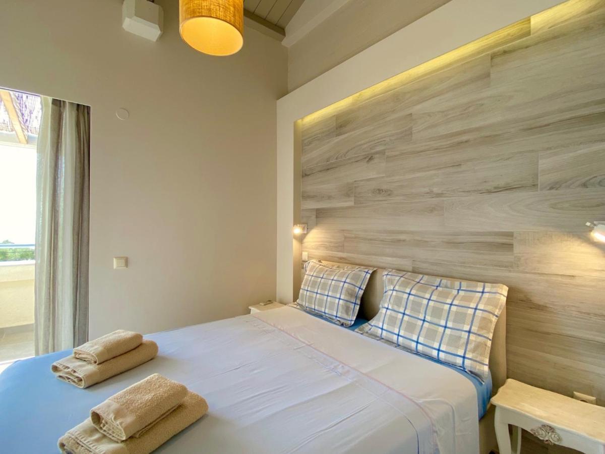 Barbati Beach Minivillas With Pool By Dadovillas Ngoại thất bức ảnh